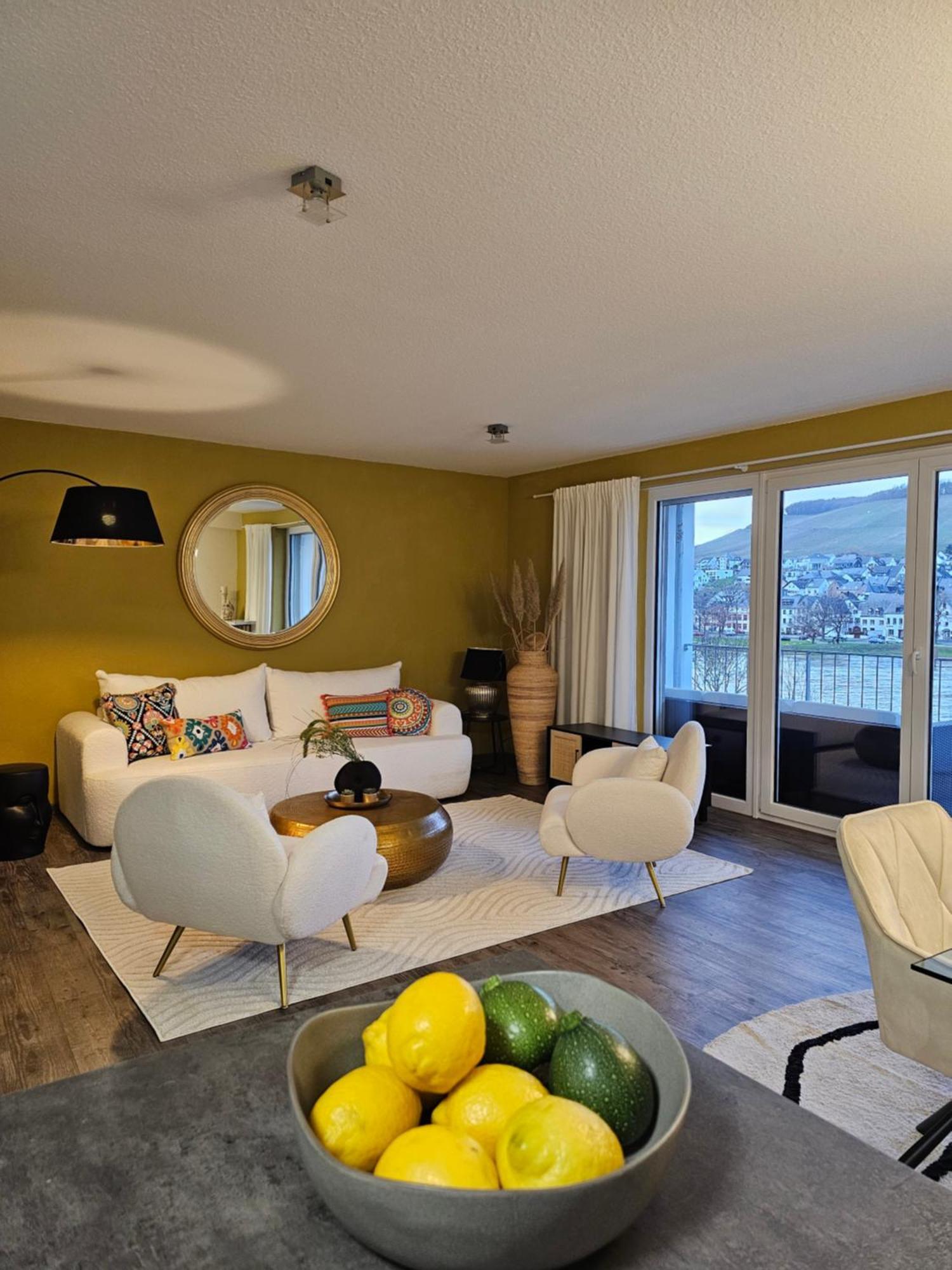 Deluxe 3-Rooms River View, แบร์นคาสเทล-คืสท์ ภายนอก รูปภาพ